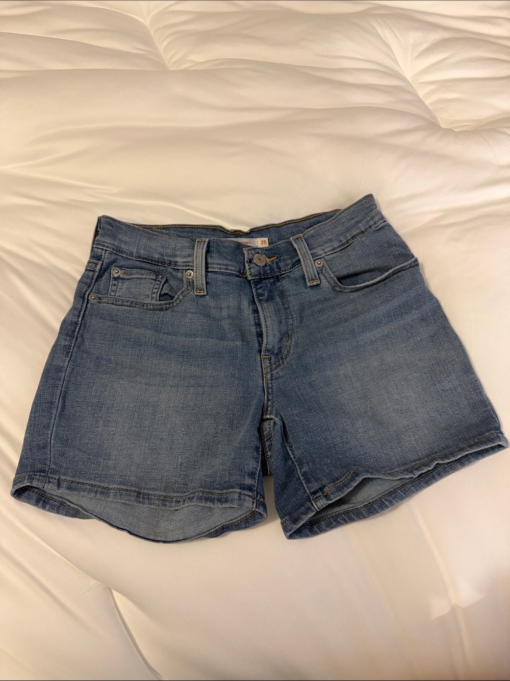 Levi's Light Blue Denim Shorts Mid-Length STRETCHY